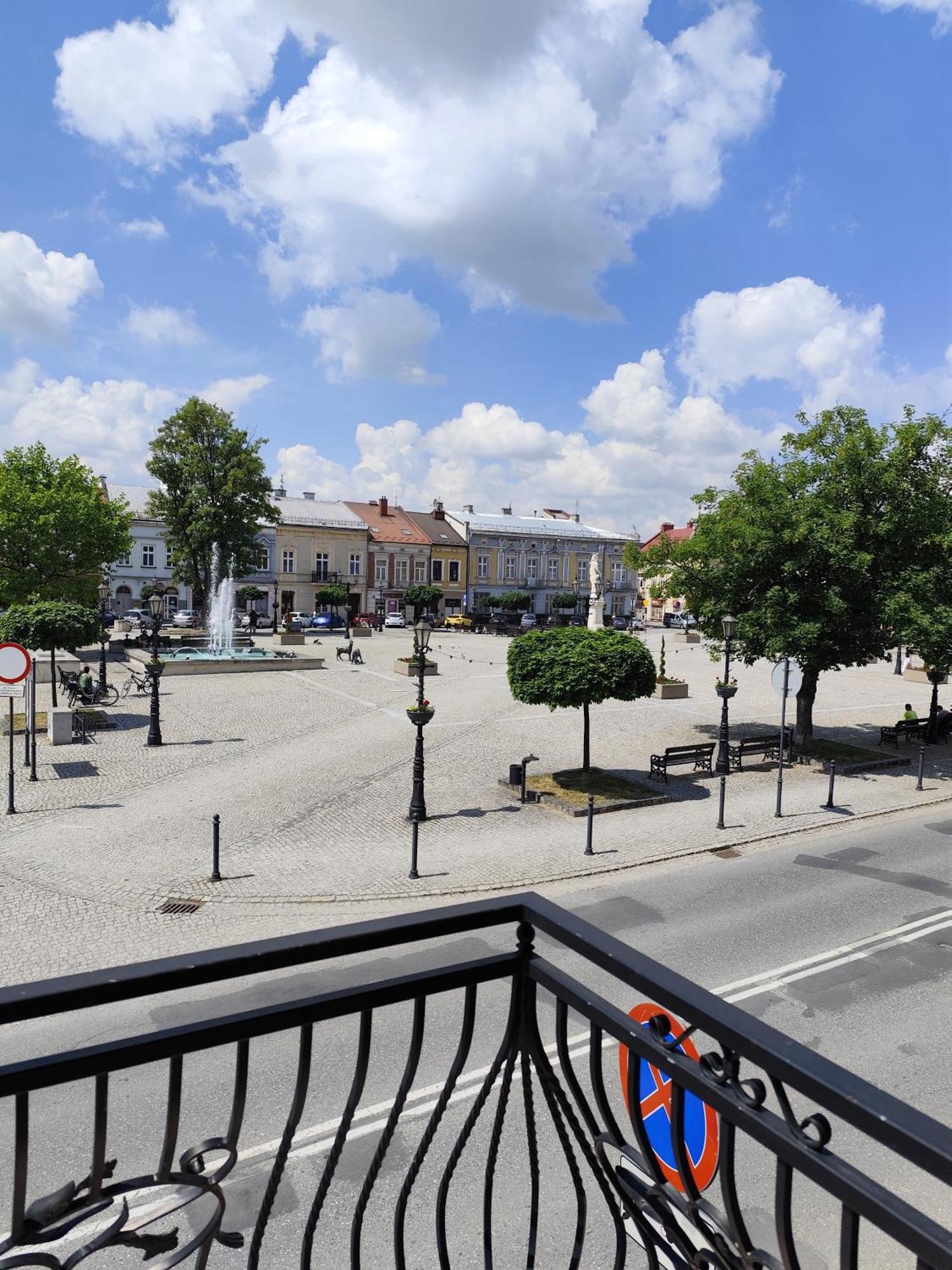Deluxe W Centrum Brzeska Nr 2 Brzesko