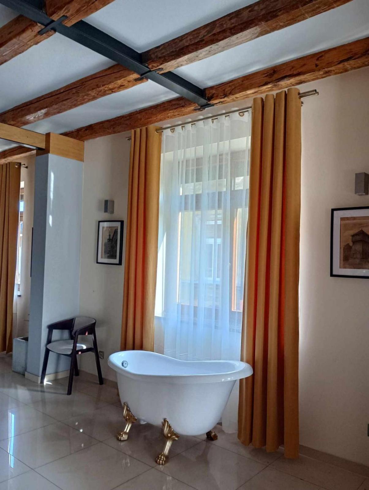 Deluxe W Centrum Brzeska Nr 2 Appartamento